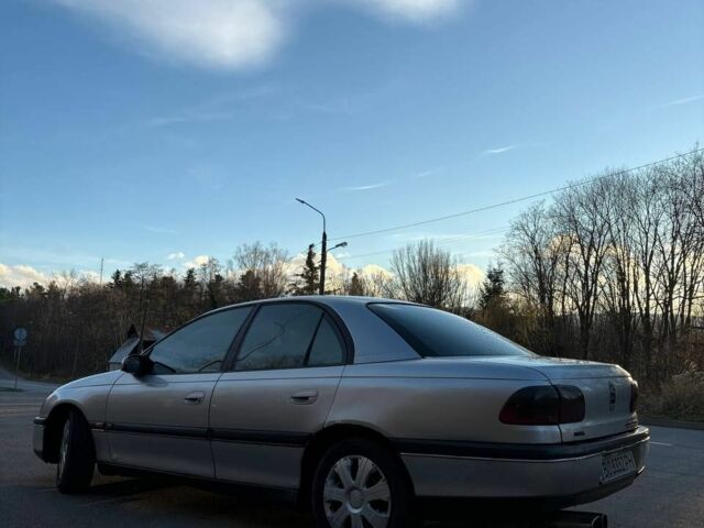 Серый Опель Омега, объемом двигателя 2.5 л и пробегом 3 тыс. км за 1600 $, фото 4 на Automoto.ua