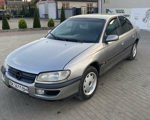 Серый Опель Омега, объемом двигателя 2 л и пробегом 195 тыс. км за 1650 $, фото 12 на Automoto.ua