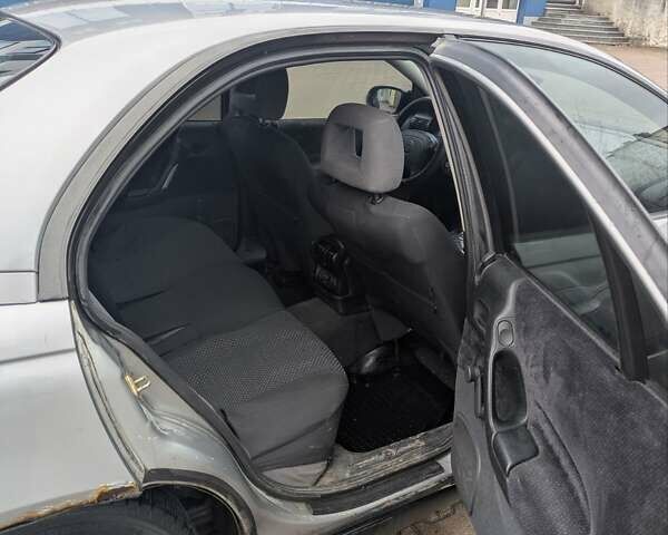 Серый Опель Омега, объемом двигателя 2 л и пробегом 281 тыс. км за 1450 $, фото 7 на Automoto.ua