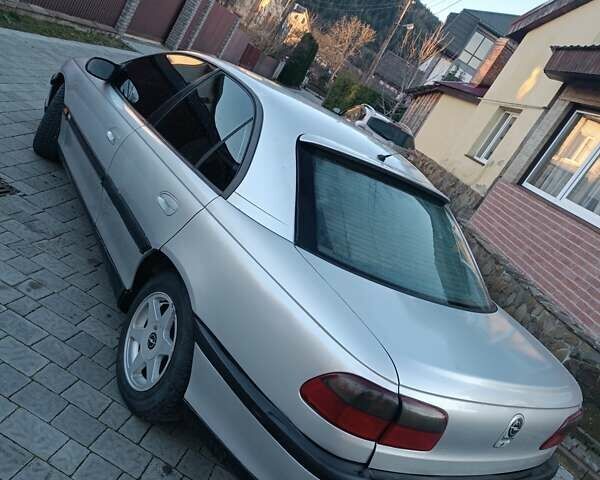 Серый Опель Омега, объемом двигателя 2 л и пробегом 408 тыс. км за 2250 $, фото 2 на Automoto.ua