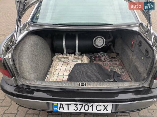 Серый Опель Омега, объемом двигателя 2 л и пробегом 281 тыс. км за 1450 $, фото 14 на Automoto.ua