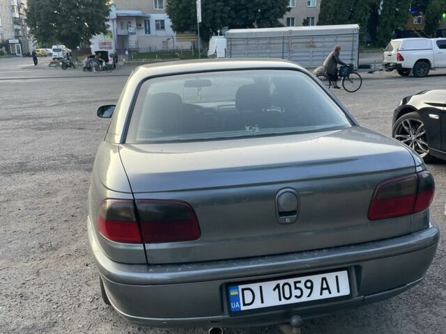 Сірий Опель Омега, об'ємом двигуна 2 л та пробігом 350 тис. км за 2514 $, фото 3 на Automoto.ua