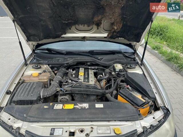 Серый Опель Омега, объемом двигателя 2 л и пробегом 250 тыс. км за 2500 $, фото 6 на Automoto.ua
