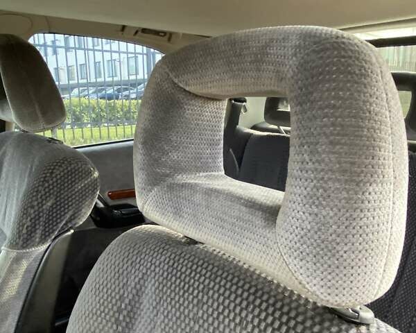 Серый Опель Омега, объемом двигателя 2 л и пробегом 250 тыс. км за 2500 $, фото 34 на Automoto.ua