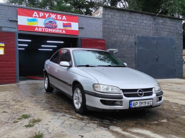 Серый Опель Омега, объемом двигателя 2.5 л и пробегом 2 тыс. км за 2499 $, фото 2 на Automoto.ua
