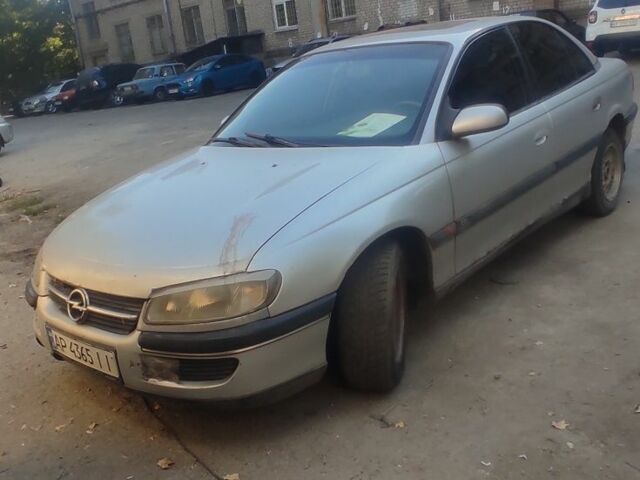 Серый Опель Омега, объемом двигателя 2 л и пробегом 350 тыс. км за 1200 $, фото 1 на Automoto.ua