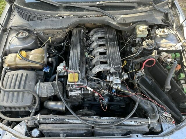 Серый Опель Омега, объемом двигателя 2.5 л и пробегом 300 тыс. км за 850 $, фото 10 на Automoto.ua