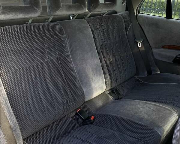 Серый Опель Омега, объемом двигателя 2 л и пробегом 250 тыс. км за 2500 $, фото 25 на Automoto.ua