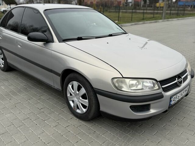 Серый Опель Омега, объемом двигателя 2 л и пробегом 330 тыс. км за 2550 $, фото 1 на Automoto.ua