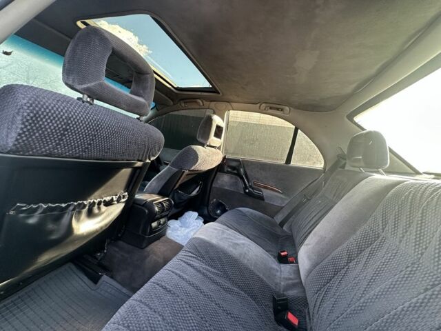 Сірий Опель Омега, об'ємом двигуна 2.5 л та пробігом 300 тис. км за 400 $, фото 7 на Automoto.ua