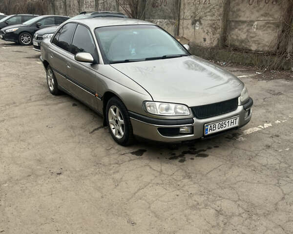 Серый Опель Омега, объемом двигателя 2 л и пробегом 400 тыс. км за 2500 $, фото 9 на Automoto.ua