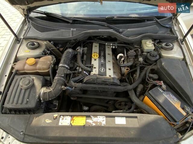 Серый Опель Омега, объемом двигателя 2 л и пробегом 250 тыс. км за 2500 $, фото 39 на Automoto.ua