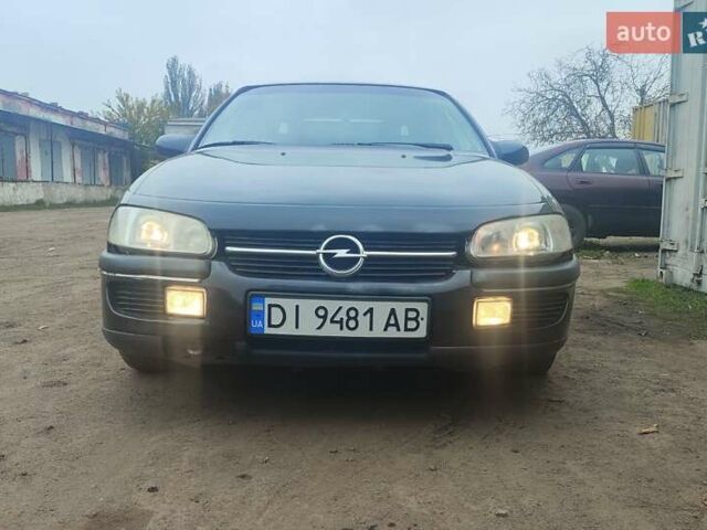 Серый Опель Омега, объемом двигателя 2.5 л и пробегом 300 тыс. км за 1700 $, фото 8 на Automoto.ua