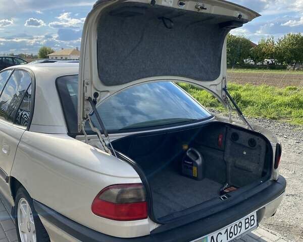 Серый Опель Омега, объемом двигателя 2 л и пробегом 250 тыс. км за 2500 $, фото 41 на Automoto.ua