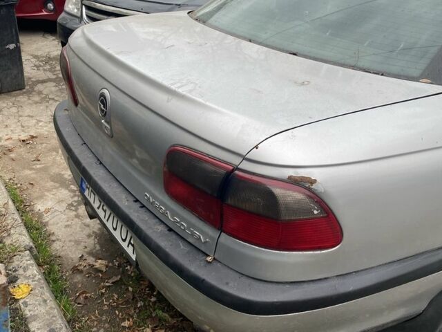 Серый Опель Омега, объемом двигателя 2 л и пробегом 358 тыс. км за 1500 $, фото 5 на Automoto.ua