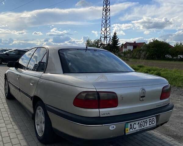 Серый Опель Омега, объемом двигателя 2 л и пробегом 250 тыс. км за 2500 $, фото 37 на Automoto.ua