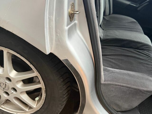 Серый Опель Омега, объемом двигателя 2 л и пробегом 278 тыс. км за 2400 $, фото 7 на Automoto.ua