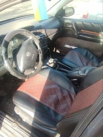 Серый Опель Омега, объемом двигателя 2 л и пробегом 375 тыс. км за 999 $, фото 12 на Automoto.ua