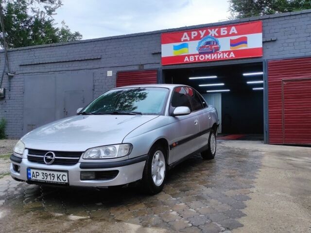 Сірий Опель Омега, об'ємом двигуна 2.5 л та пробігом 2 тис. км за 2399 $, фото 1 на Automoto.ua