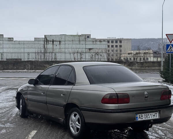 Серый Опель Омега, объемом двигателя 2 л и пробегом 300 тыс. км за 2500 $, фото 6 на Automoto.ua
