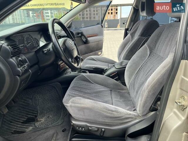 Серый Опель Омега, объемом двигателя 2 л и пробегом 250 тыс. км за 2500 $, фото 8 на Automoto.ua