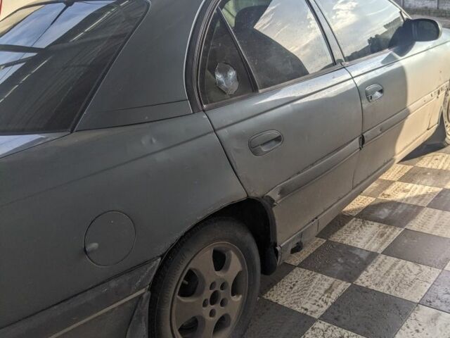 Серый Опель Омега, объемом двигателя 2 л и пробегом 430 тыс. км за 1300 $, фото 7 на Automoto.ua