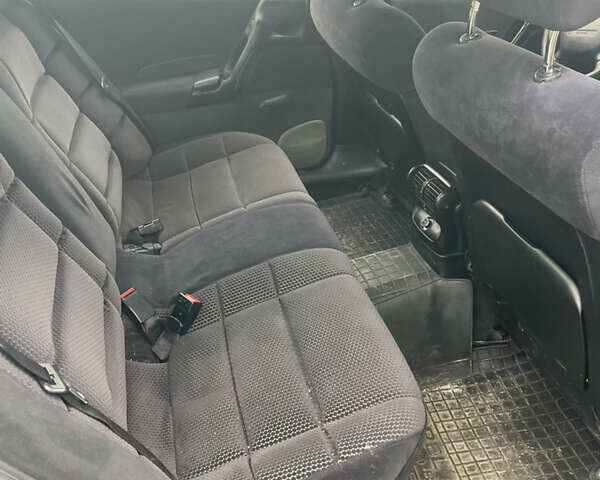 Сірий Опель Омега, об'ємом двигуна 2 л та пробігом 300 тис. км за 1800 $, фото 5 на Automoto.ua