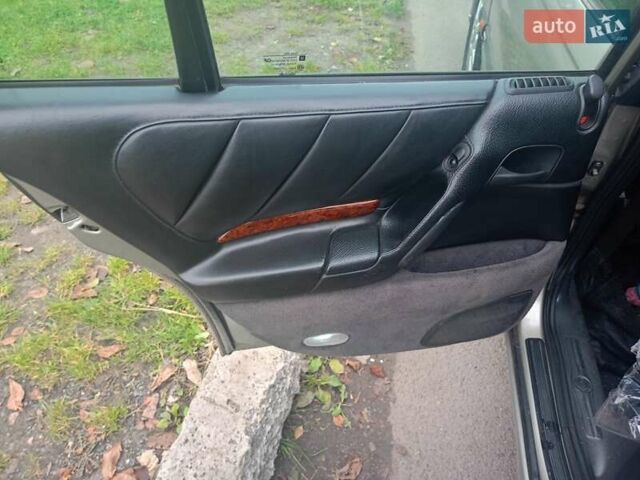 Серый Опель Омега, объемом двигателя 3 л и пробегом 280 тыс. км за 2900 $, фото 18 на Automoto.ua