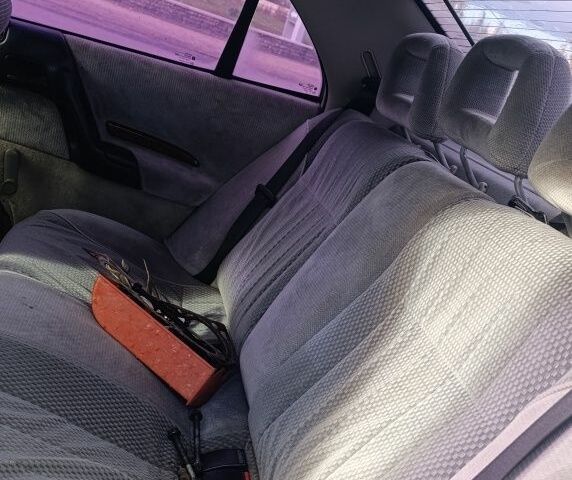 Опель Омега 1997 у Монастырище на Automoto.ua Сірий Опель Омега, об'ємом двигуна 2.5 л та пробігом 280 тис. км за 714 $, фото 3 на Automoto.ua