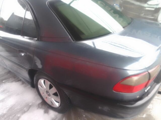 Опель Омега 1997 в Стрые на Automoto.ua Серый Опель Омега, объемом двигателя 0 л и пробегом 30 тыс. км за 1700 $, фото 4 на Automoto.ua