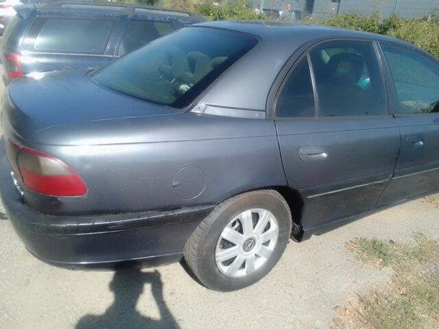 Опель Омега 1997 в Стрые на Automoto.ua Серый Опель Омега, объемом двигателя 0 л и пробегом 30 тыс. км за 1700 $, фото 1 на Automoto.ua