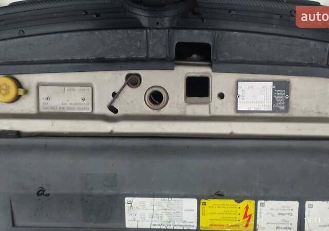 Сірий Опель Омега, об'ємом двигуна 2 л та пробігом 362 тис. км за 2450 $, фото 9 на Automoto.ua