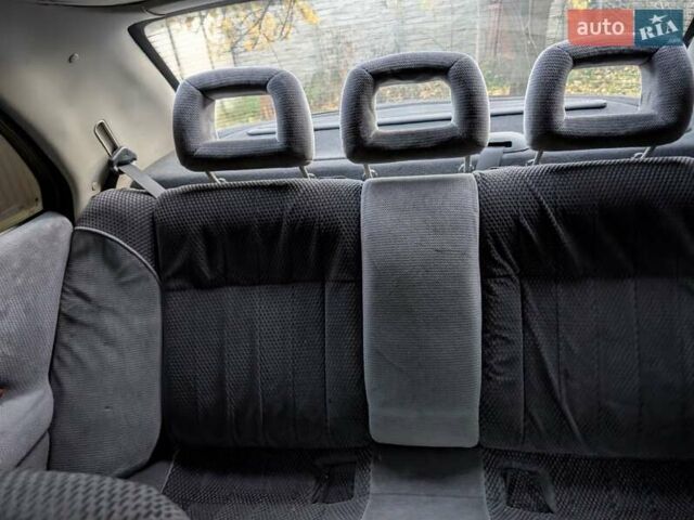 Серый Опель Омега, объемом двигателя 2 л и пробегом 340 тыс. км за 3200 $, фото 12 на Automoto.ua