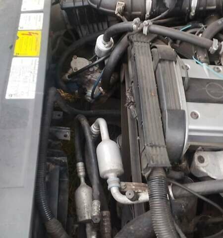 Сірий Опель Омега, об'ємом двигуна 2 л та пробігом 362 тис. км за 2450 $, фото 1 на Automoto.ua