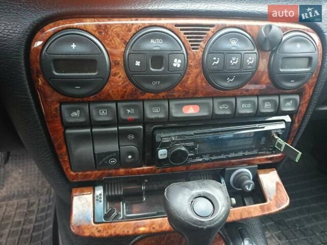 Серый Опель Омега, объемом двигателя 3 л и пробегом 280 тыс. км за 2900 $, фото 12 на Automoto.ua