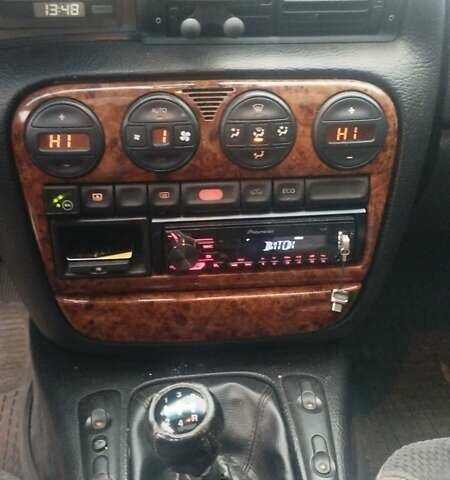 Сірий Опель Омега, об'ємом двигуна 2 л та пробігом 362 тис. км за 2450 $, фото 35 на Automoto.ua