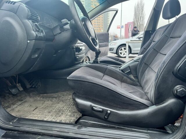 Серый Опель Омега, объемом двигателя 2 л и пробегом 370 тыс. км за 1700 $, фото 4 на Automoto.ua