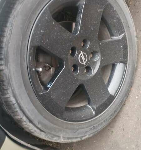 Сірий Опель Омега, об'ємом двигуна 2 л та пробігом 362 тис. км за 2450 $, фото 26 на Automoto.ua