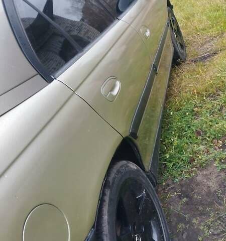 Сірий Опель Омега, об'ємом двигуна 2 л та пробігом 362 тис. км за 2450 $, фото 19 на Automoto.ua