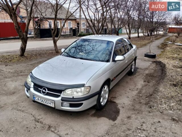 Сірий Опель Омега, об'ємом двигуна 3 л та пробігом 226 тис. км за 2700 $, фото 5 на Automoto.ua