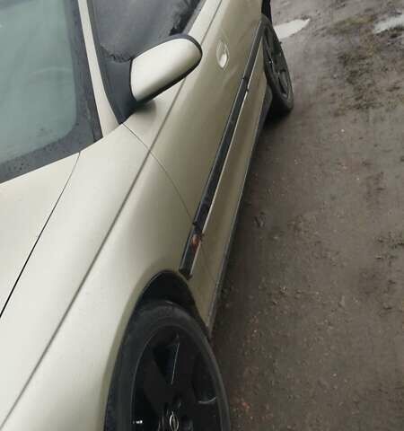 Сірий Опель Омега, об'ємом двигуна 2 л та пробігом 362 тис. км за 2450 $, фото 27 на Automoto.ua