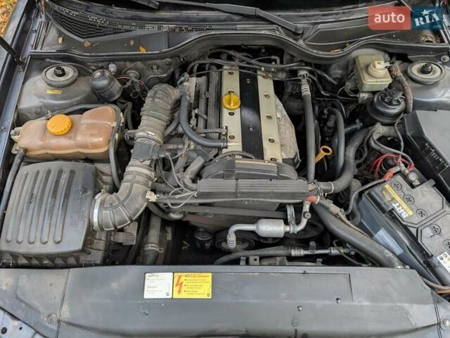 Серый Опель Омега, объемом двигателя 2 л и пробегом 340 тыс. км за 3200 $, фото 13 на Automoto.ua