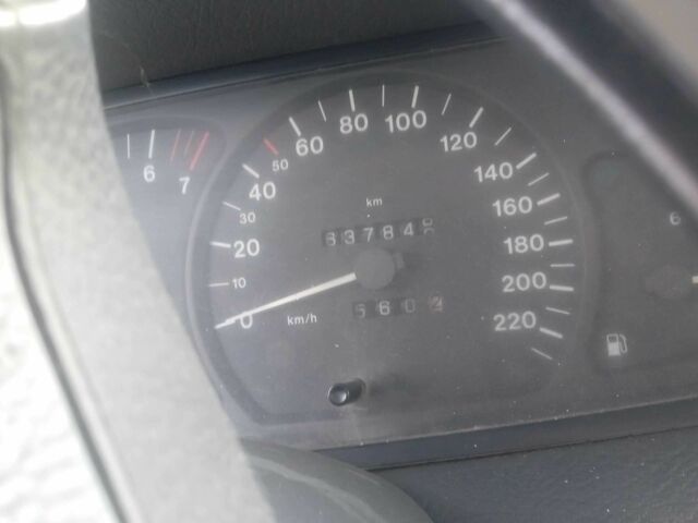 Серый Опель Омега, объемом двигателя 2 л и пробегом 400 тыс. км за 596 $, фото 3 на Automoto.ua