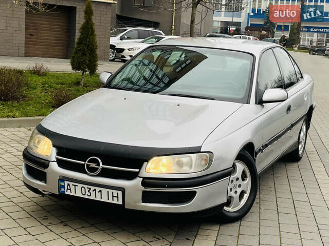 Серый Опель Омега, объемом двигателя 2 л и пробегом 380 тыс. км за 1450 $, фото 3 на Automoto.ua