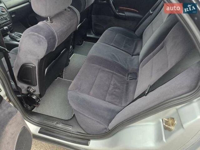 Сірий Опель Омега, об'ємом двигуна 2 л та пробігом 283 тис. км за 2999 $, фото 14 на Automoto.ua