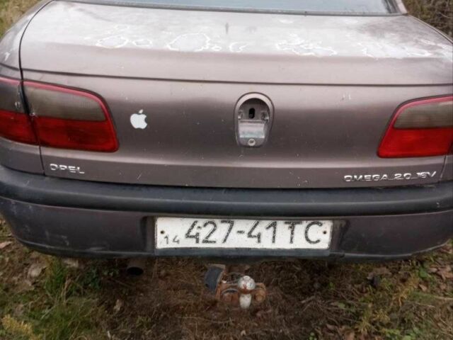 Серый Опель Омега, объемом двигателя 0 л и пробегом 3 тыс. км за 1000 $, фото 2 на Automoto.ua