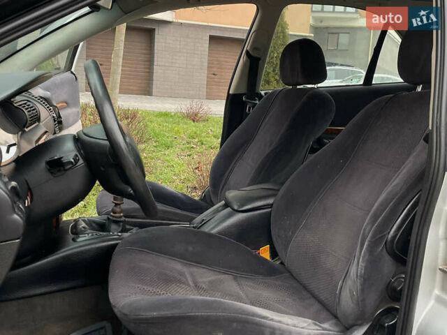 Серый Опель Омега, объемом двигателя 2 л и пробегом 380 тыс. км за 1450 $, фото 10 на Automoto.ua