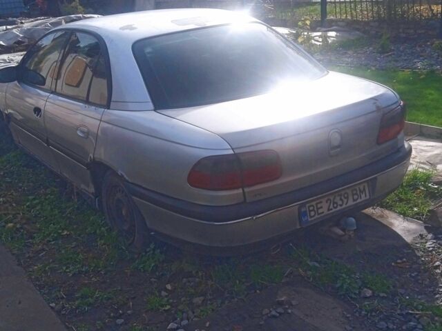 Серый Опель Омега, объемом двигателя 2 л и пробегом 400 тыс. км за 596 $, фото 10 на Automoto.ua