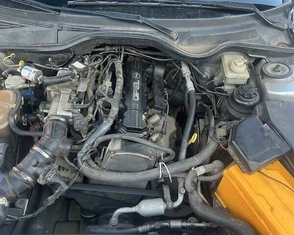 Опель Омега 1998 в Новоукраинке на Automoto.ua Серый Опель Омега, объемом двигателя 2 л и пробегом 336 тыс. км за 2199 $, фото 4 на Automoto.ua