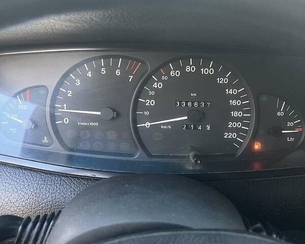 Опель Омега 1998 в Новоукраинке на Automoto.ua Серый Опель Омега, объемом двигателя 2 л и пробегом 336 тыс. км за 2199 $, фото 5 на Automoto.ua